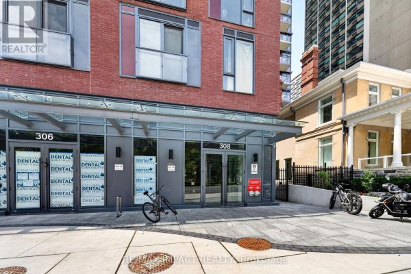 Den - 813 - 308 Jarvis Street, Toronto, ON M5B0E3 Photo 3