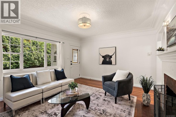 Studio - 813 Portage Rd, Saanich, BC V8Z1L7 Photo 4