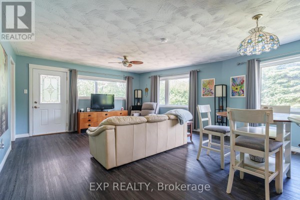 Bedroom - 8131 County Road 44 Road, Edwardsburgh/cardinal, ON K0E1X0 Photo 4