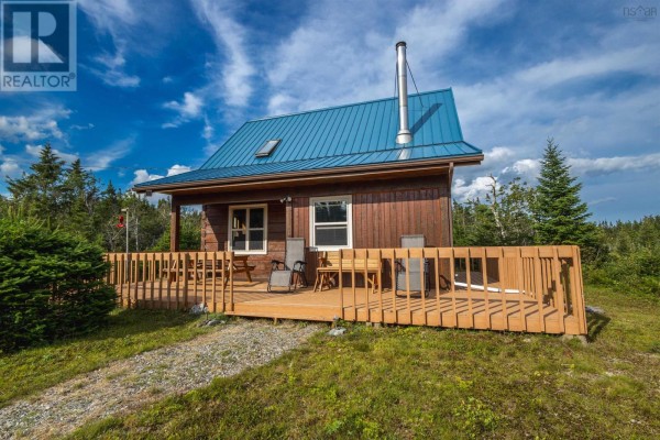 Living room - 8132 Gabarus Highway, Gabarus, NS B1K2B1 Photo 2