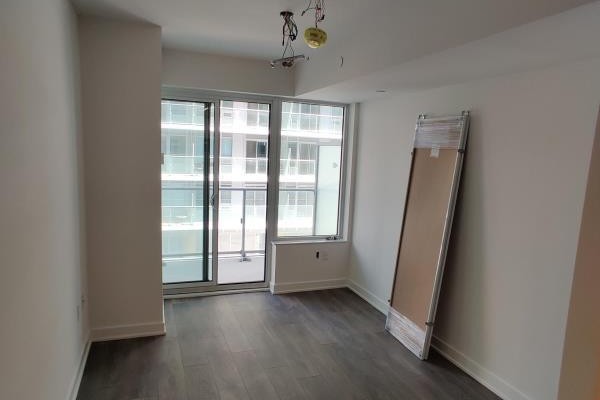 814 - 195 Redpath Avenue, Toronto, ON, photo 2