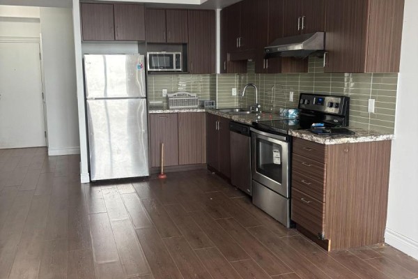 Den - 815 - 99 South Town Centre Boulevard, Markham, ON L6G0E9 Photo 4