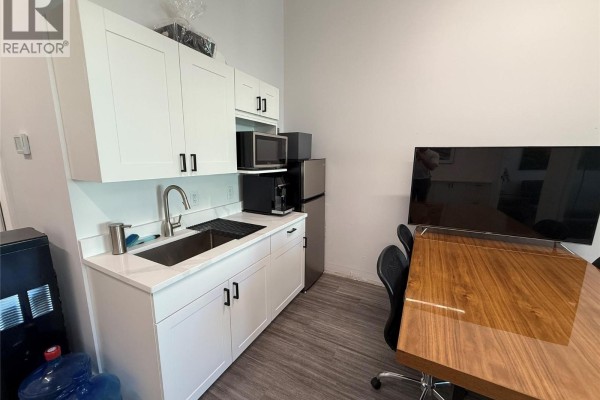 815 Vaughan Avenue Unit# B-106, Kelowna, BC, photo 3