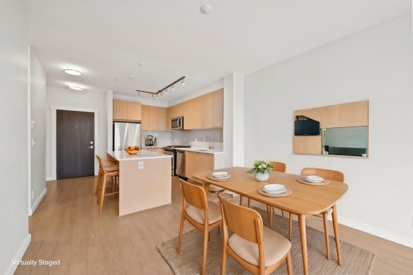 8150 207 Street, Langley, BC V2Y4J4 Photo 3