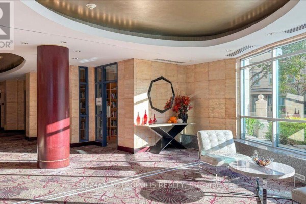 Dining room - 816 - 2111 Lake Shore Boulevard W, Toronto, ON M8V4B2 Photo 5