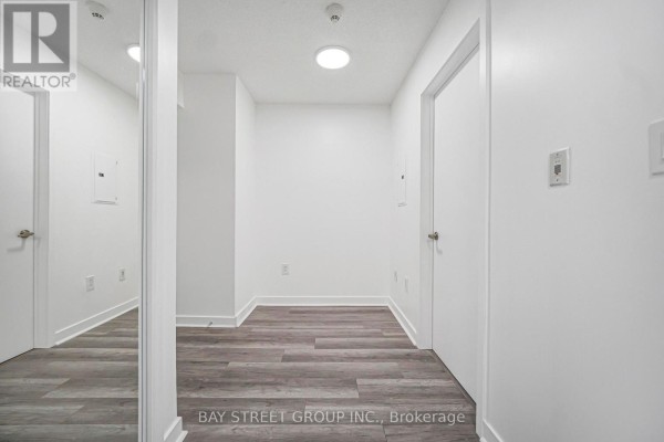 816 - 25 Telegram Mews, Toronto, ON, photo 3