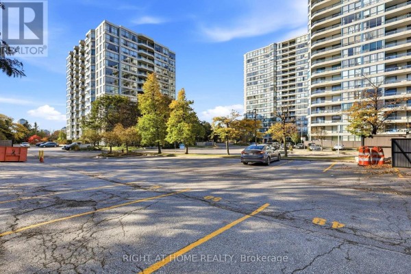 Kitchen - 816 - 4727 Sheppard Avenue E, Toronto, ON M1S5B3 Photo 3