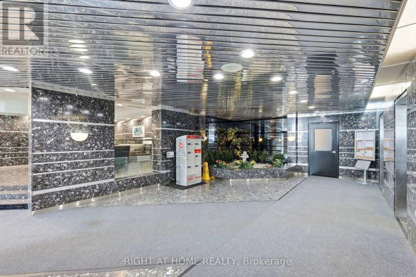 Primary Bedroom - 816 - 4727 Sheppard Avenue E, Toronto, ON M1S5B3 Photo 4