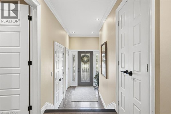 Recreation room - 816 Alexander Road, Ancaster, ON L9G3E9 Photo 5