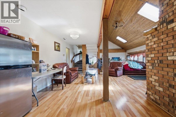 Family room - 8163 Buchanan Road, Coldstream, BC V1B3B8 Photo 5