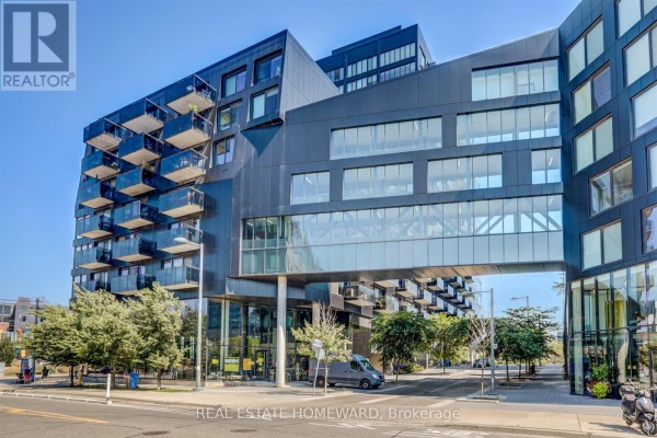 817 - 51 Trolley Crescent, Toronto, ON, photo 2