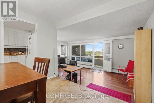 817 - 915 Elmsmere Road, Ottawa, ON K1J8H8 Photo 5