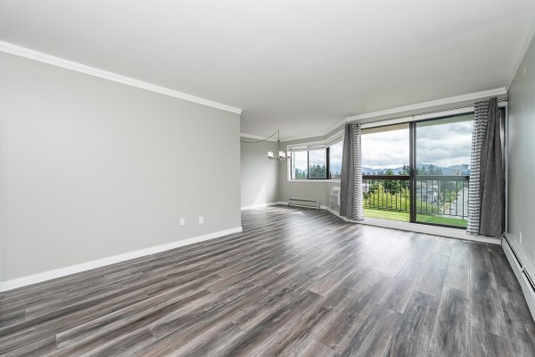 817 31955 Old Yale Road, Abbotsford, BC V2T4N1 Photo 3