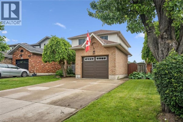 817 Acadia Drive, Hamilton, ON, photo 2