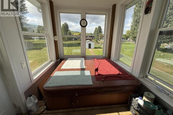 Bedroom 3 - 817 Rolph Street, Quesnel, BC V2J4X2 Photo 3