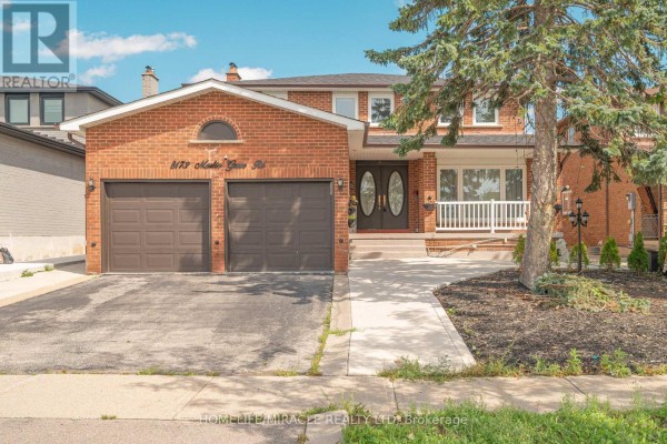 Living room - 8173 Martin Grove Road, Vaughan, ON L4L3W9 Photo 3