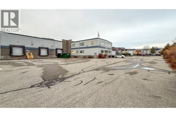 8175 Dallas Drive, Kamloops, BC, photo 3