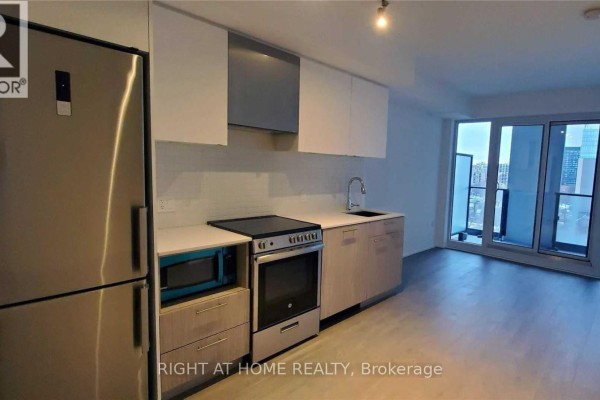 818 - 251 Jarvis Street, Toronto, ON, photo 2
