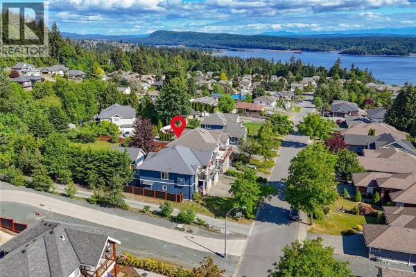 818 Craig Rd, Ladysmith, BC, photo 2