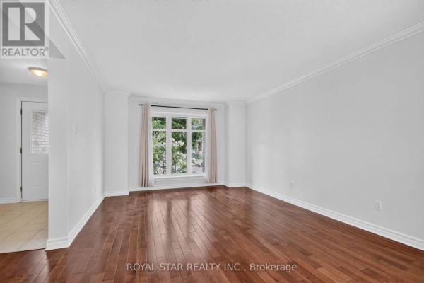 Bedroom - 818 Long Point Circle, Ottawa, ON K1T4H6 Photo 5