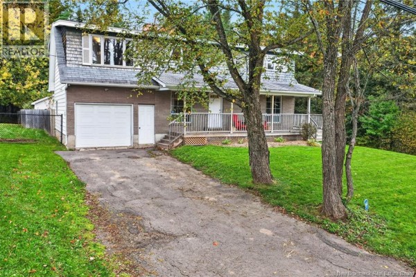 Recreation room - 818 Mclaughlin Drive, Moncton, NB E1G3R4 Photo 2