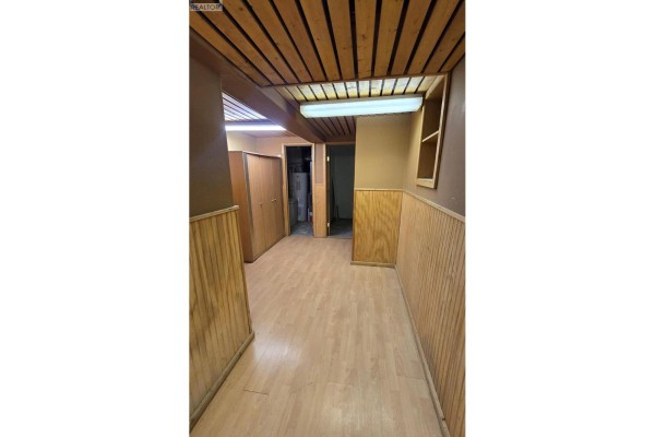 Foyer - 8185 Stuckey Road, Dawson Creek, BC V0C1T0 Photo 4