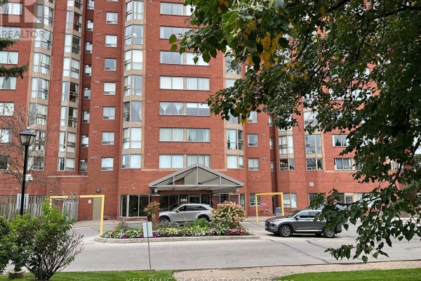 Bedroom 2 - 819 - 2466 Eglinton Avenue E, Toronto, ON M1K5J8 Photo 4