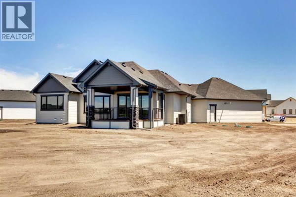 2pc Bathroom - 819 Green Haven Close, Okotoks, AB T1S0R3 Photo 2