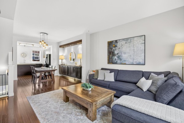 82 18983 72a Avenue, Surrey, BC V4N1A5 Photo 4