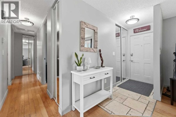 Primary Bedroom - 82 Baird Street, Red Deer, AB T4R1H4 Photo 4
