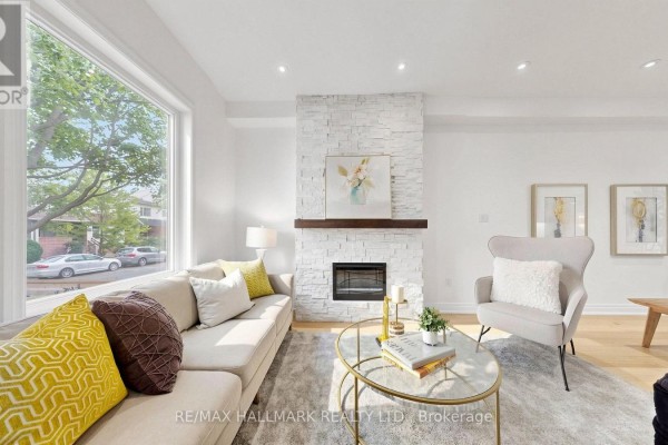 Bedroom - 82 Caroline Avenue, Toronto, ON M4M2X7 Photo 4