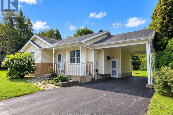 82 Columbia Avenue, South Stormont, ON K0C1P0 Photo 3