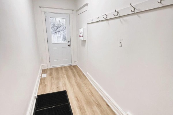 82 Curzon Street, Toronto, ON, photo 2