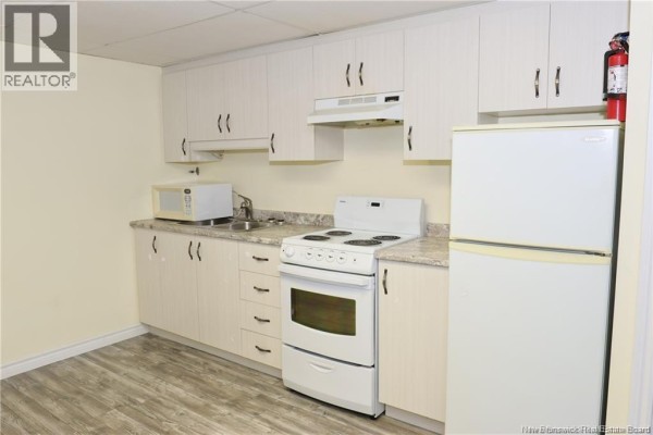 Kitchen/Dining room - 82 De La Pointe Road, Haut Sheila, NB E1X3T8 Photo 4