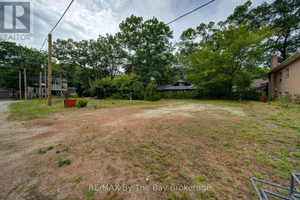 82 First Lane, Wasaga Beach, ON L9Z2G3 Photo 2