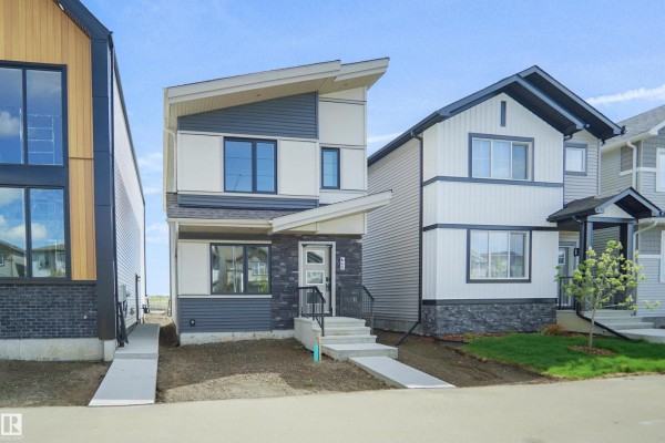 82 Juniper Wd, Fort Saskatchewan, AB, photo 2