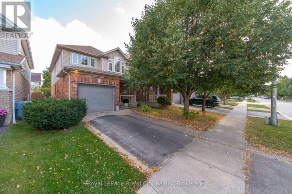 Kitchen - 82 Lynch Circle, Guelph, ON N1L1S1 Photo 2