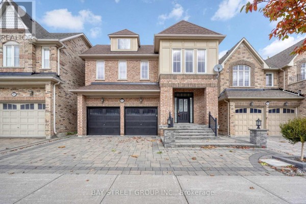 Loft - 82 Prince Of Wales Drive, Markham, ON L6C0K2 Photo 2