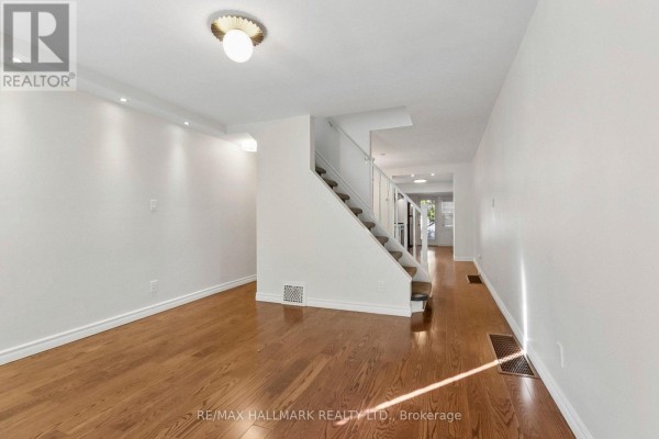 Bedroom - 82 Rushbrooke Avenue, Toronto, ON M4M3A9 Photo 5