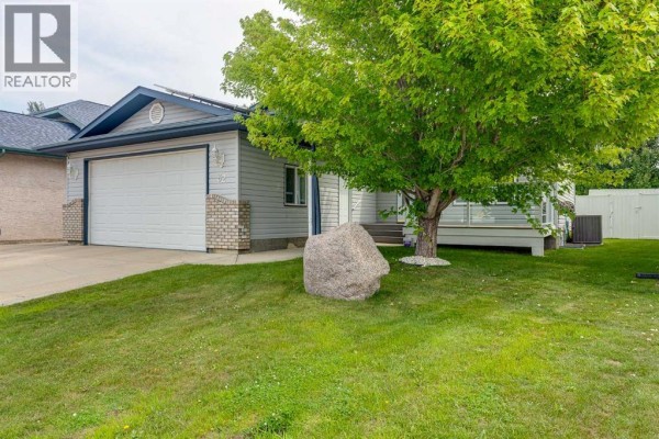 82 Ruttan Close, Red Deer, AB, photo 2