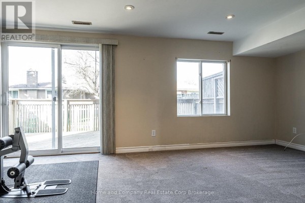 Recreational, Games room - 82 Walsh Crescent, Stratford, ON N5A7X8 Photo 4