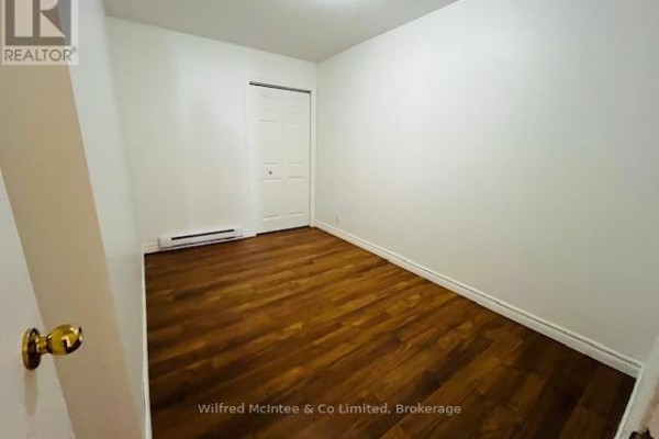82/84 Elora Street, South Bruce, ON N0G2J0 Photo 4