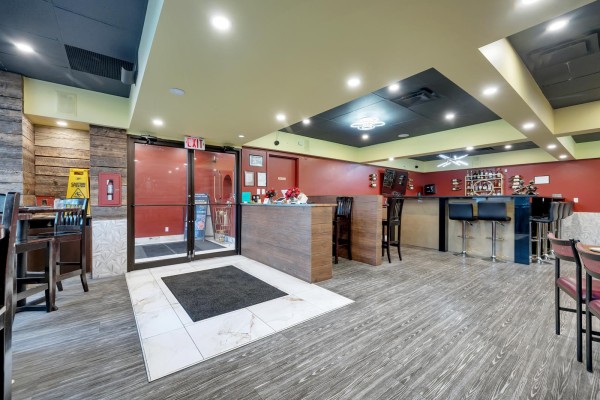 8208 107 St Nw, Edmonton, AB T6E6P4 Photo 4