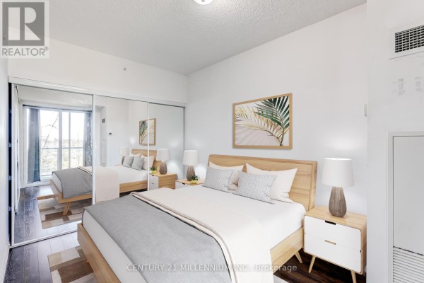 Primary Bedroom - 821 - 15 James Finlay Way, Toronto, ON M3M0B3 Photo 4
