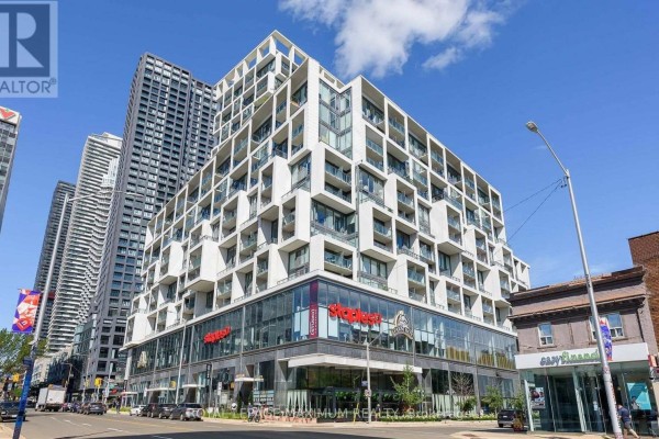 821 - 8 Hillsdale Avenue E, Toronto
