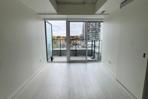 Den - 821 - 8 Hillsdale Avenue E, Toronto, ON M4S0B2 Photo 5