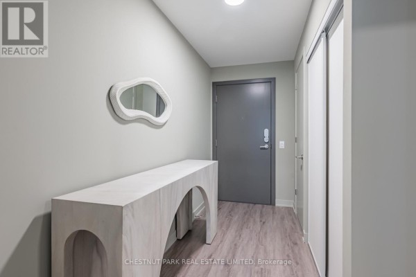 821 - 9 Tecumseth Street, Toronto, ON, photo 2