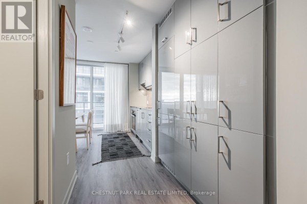 Den - 821 - 9 Tecumseth Street, Toronto, ON M5V0S5 Photo 5