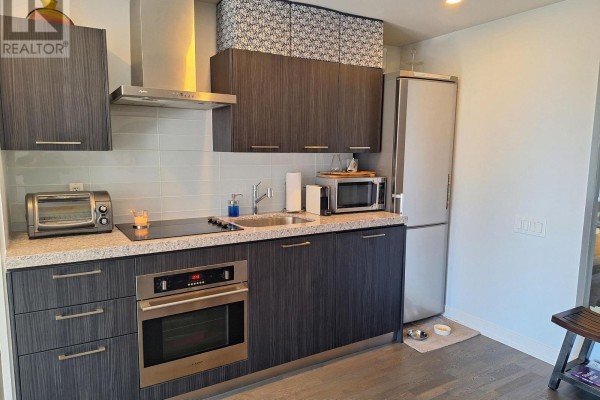 821 Furnished - 560 King Street W, Toronto, ON M5V0L6 Photo 5