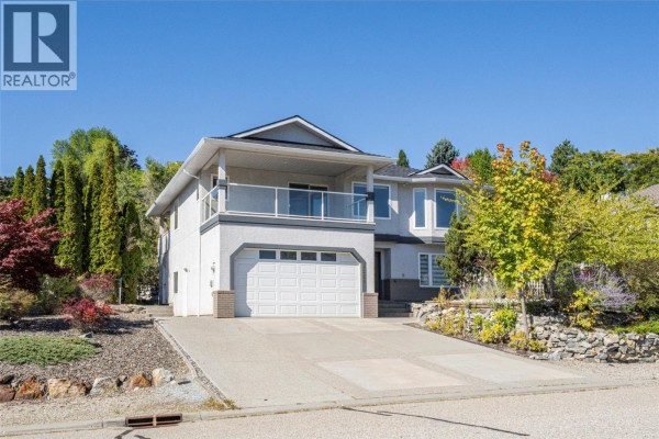 3pc Bathroom - 8210 Stoneridge Drive, Coldstream, BC V1B3M3 Photo 2